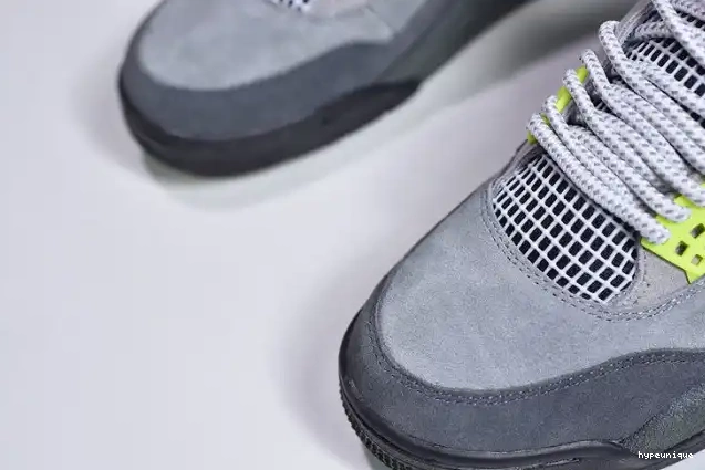 HYPE 4 Neon SE Jordan Air CT5342-007 0423